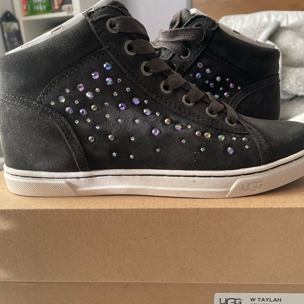 Ugg sneakers